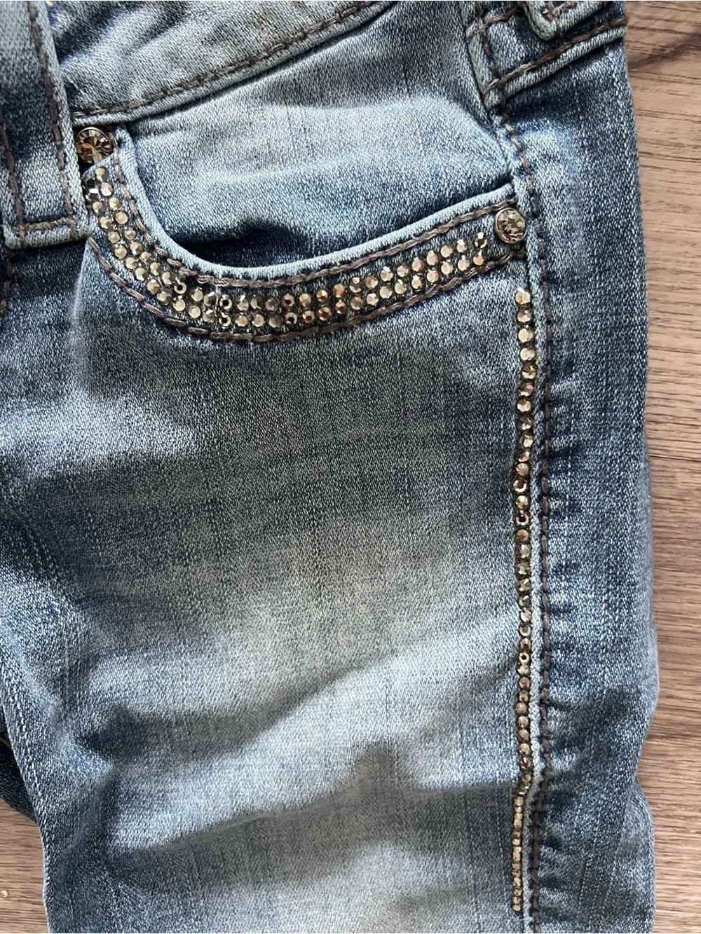 True Religion | Grey Swarovski Crystals Skinny Jeans | Size 25 | Rare